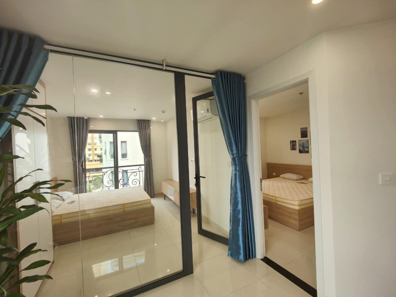 Two-Bedroom Apartment with a Balanced and Open Layout