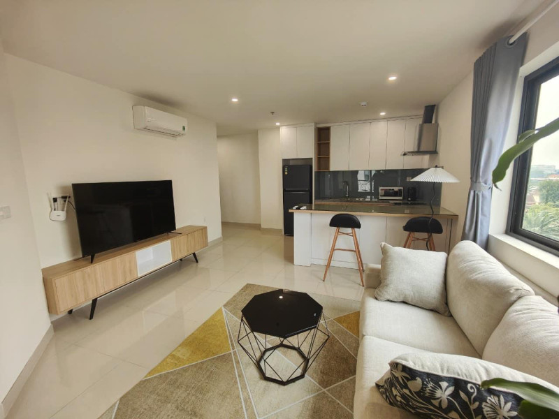 Two-Bedroom Apartment with a Balanced and Open Layout