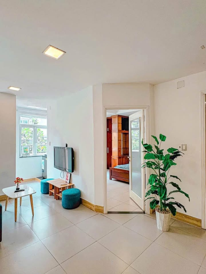 Two-Bedroom Home Designed with Taste and Balance