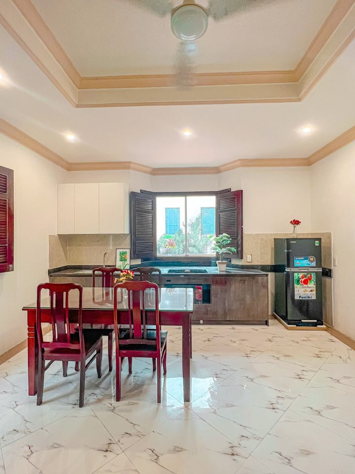 A Graceful Two-Bedroom Living Environment