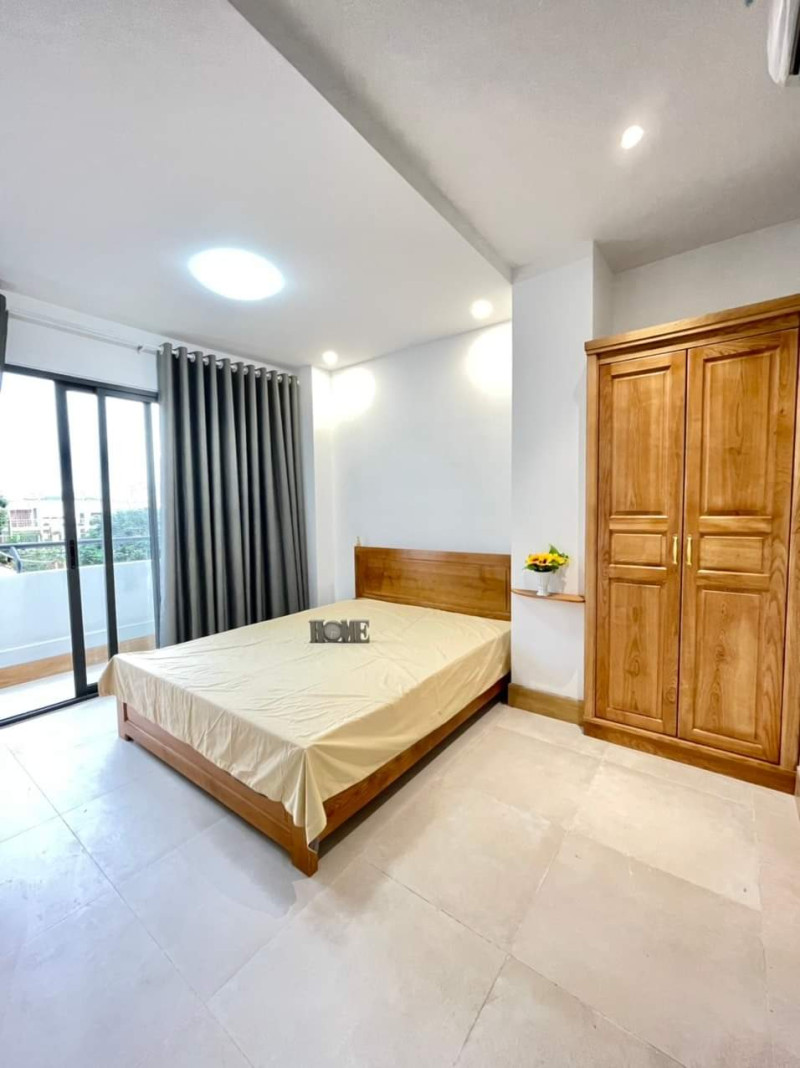 A Well-Appointed Two-Bedroom Apartment in Thao Dien