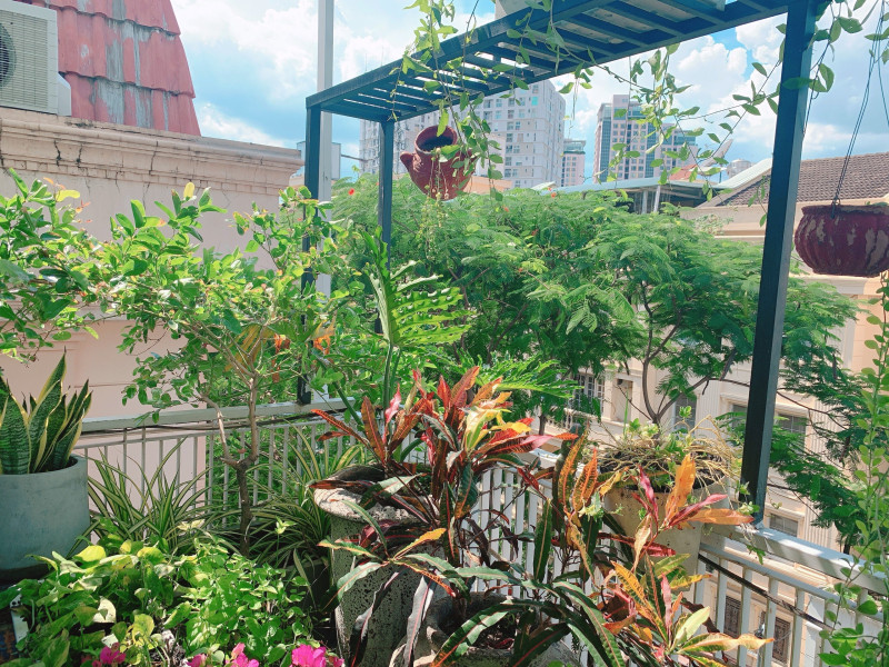 Two-Bedroom Apartment with Balcony in Thao Dien