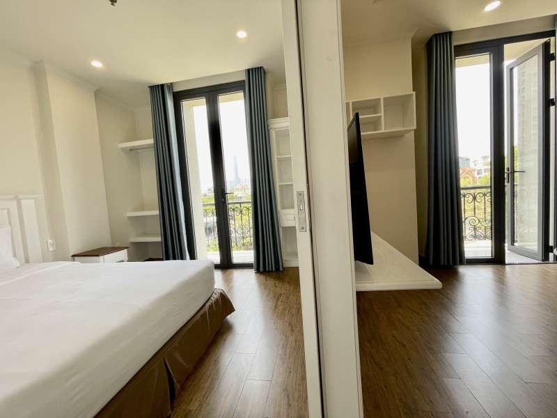 A Tastefully Finished Two-Bedroom Apartment