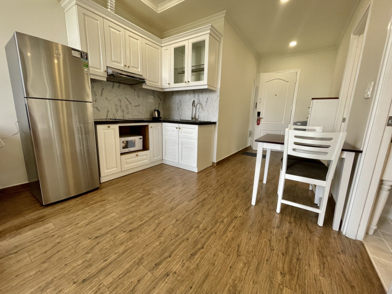 A Tastefully Finished Two-Bedroom Apartment