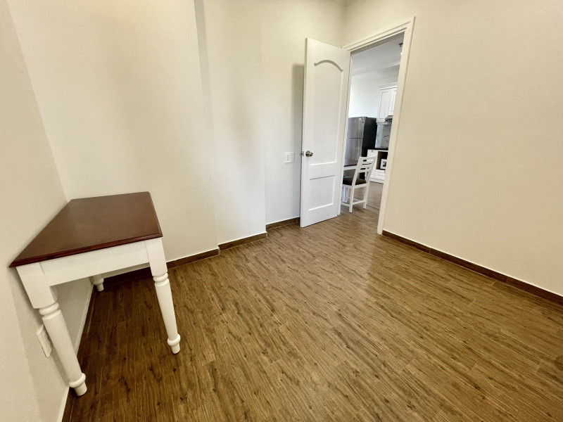 A Tastefully Finished Two-Bedroom Apartment