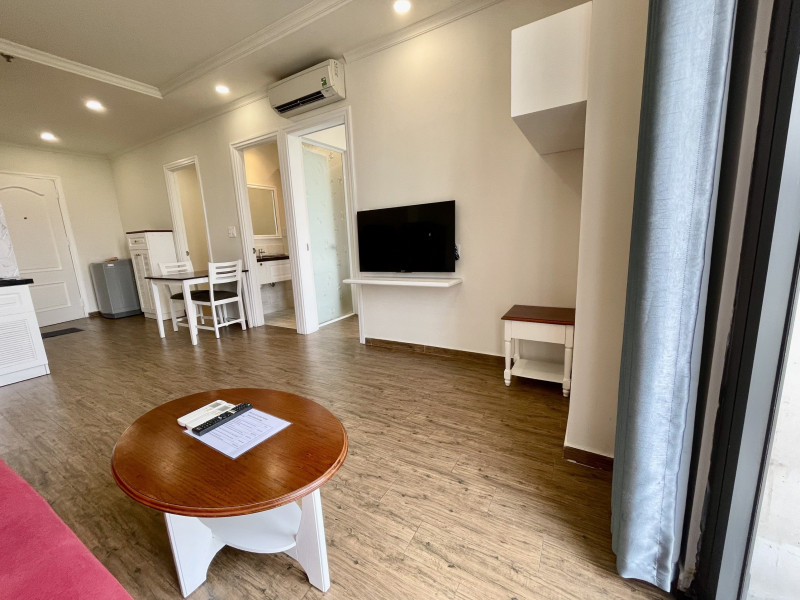 A Tastefully Finished Two-Bedroom Apartment