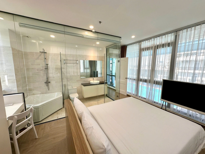 Penhouse -Two-Bedroom Apartment with Harmonious Design