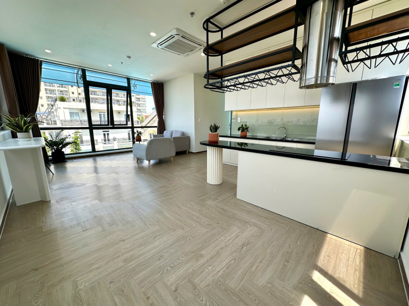 Penhouse -Two-Bedroom Apartment with Harmonious Design