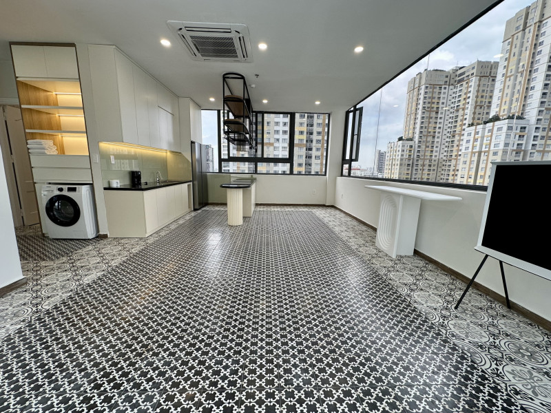 Penhouse -Two-Bedroom Apartment with Harmonious Design