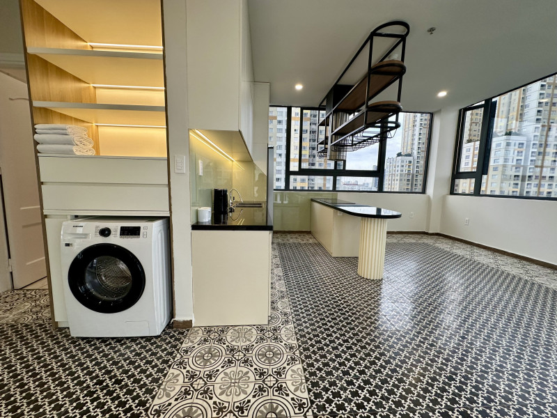 Penhouse -Two-Bedroom Apartment with Harmonious Design