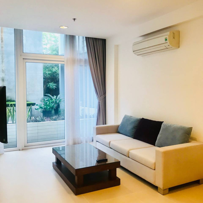 Duplex -A Two-Bedroom Home Close to Cafes and Shops