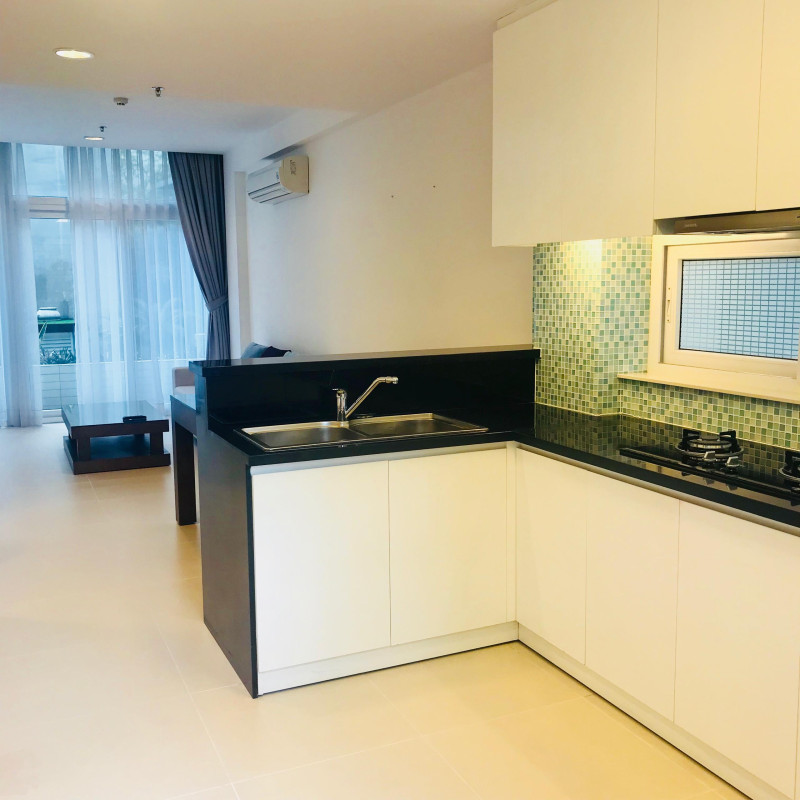 Duplex -A Two-Bedroom Home Close to Cafes and Shops