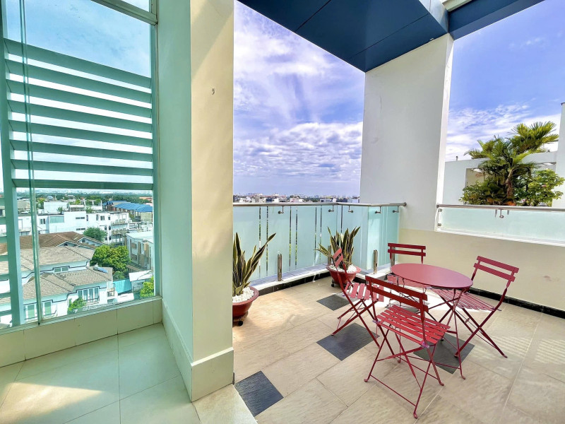 Penhouse -Two-Bedroom Apartment in a Quiet Thao Dien Area