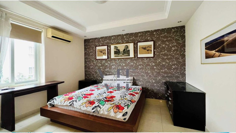 Two-Bedroom Home with Easy Access to Daily Needs