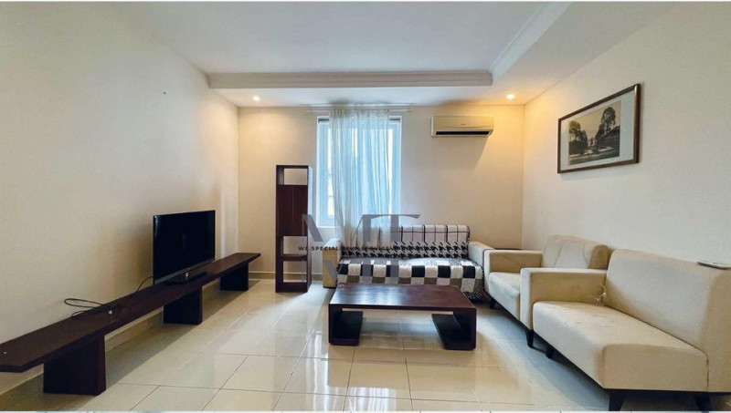 Two-Bedroom Home with Easy Access to Daily Needs