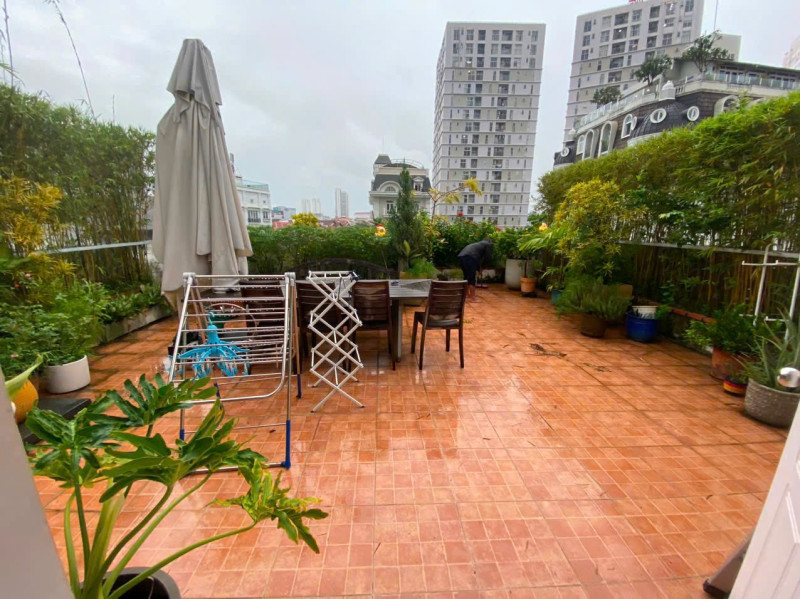 Two-Bedroom Apartment with Pleasant Daylight