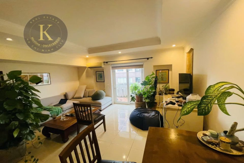 Two-Bedroom Apartment with Pleasant Daylight