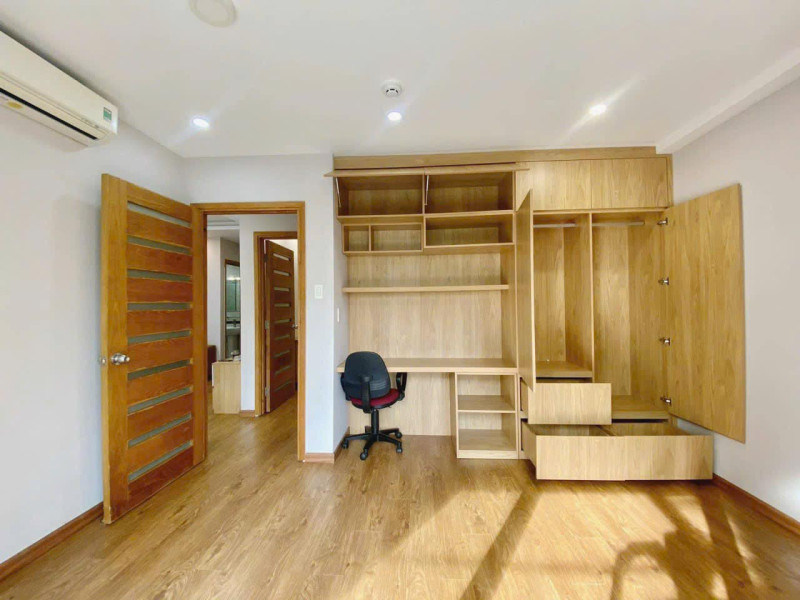 A Cozy Two-Bedroom Home in Peaceful Thao Dien-Got Private Yard