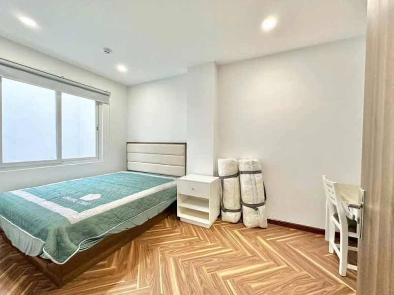 Well-Proportioned Two-Bedroom Home in Thao Dien