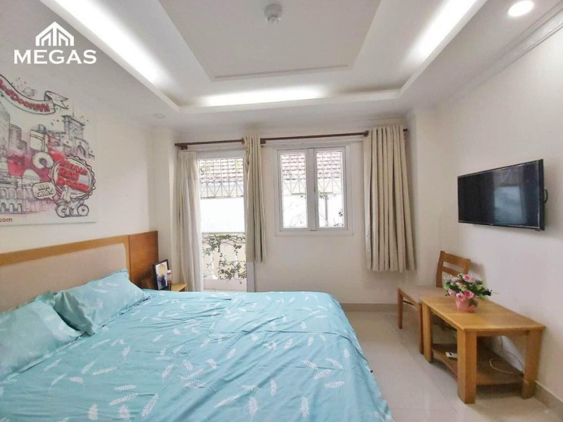 A Well-Lit Two-Bedroom Apartment in Thao Dien