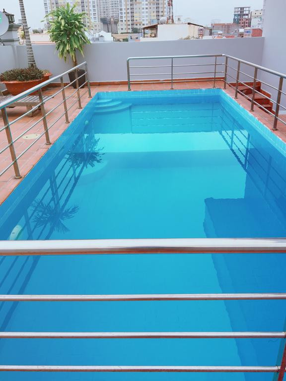 A Comfortable Two-Bedroom Apartment in Thao Dien