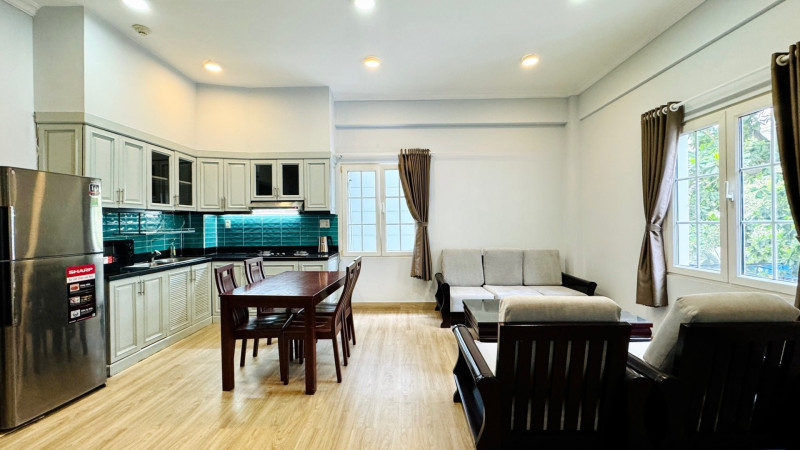 Two-Bedroom Apartment for Convenient City Living