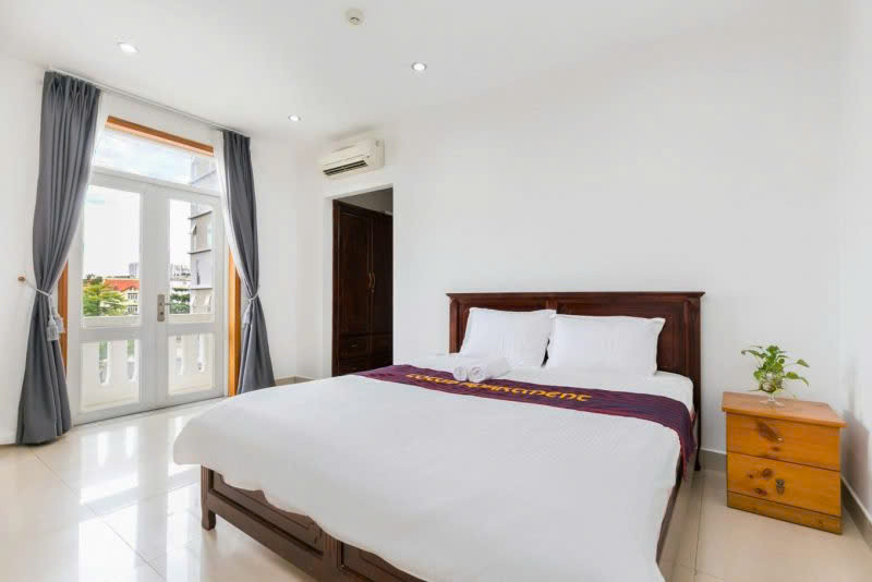 Two-Bedroom Living with Open Views in Thao Dien