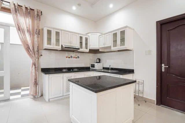 A Functional and Stylish Two-Bedroom Apartment