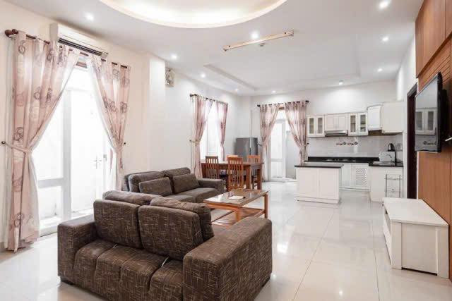 A Functional and Stylish Two-Bedroom Apartment