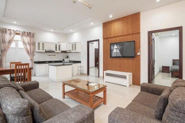 A Functional and Stylish Two-Bedroom Apartment