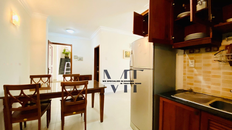 A Polished Two-Bedroom Apartment with Modern Appeal