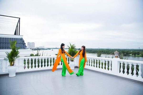 A Two-Bedroom Apartment Designed for Comfort