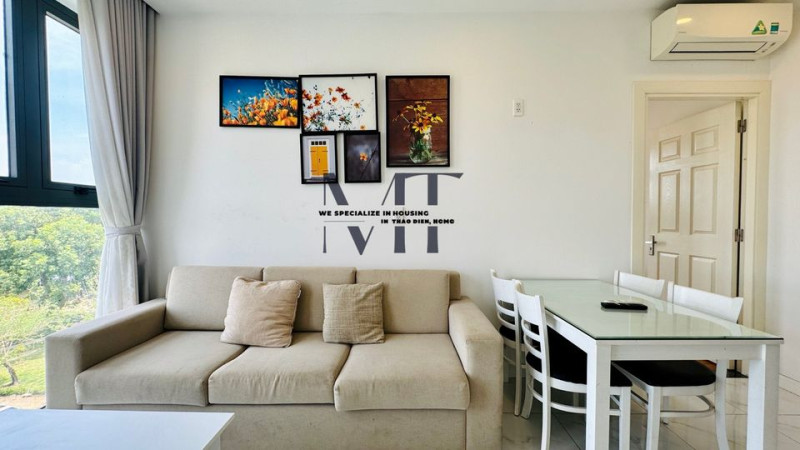 A Functional Two-Bedroom Apartment with Modern Comfort