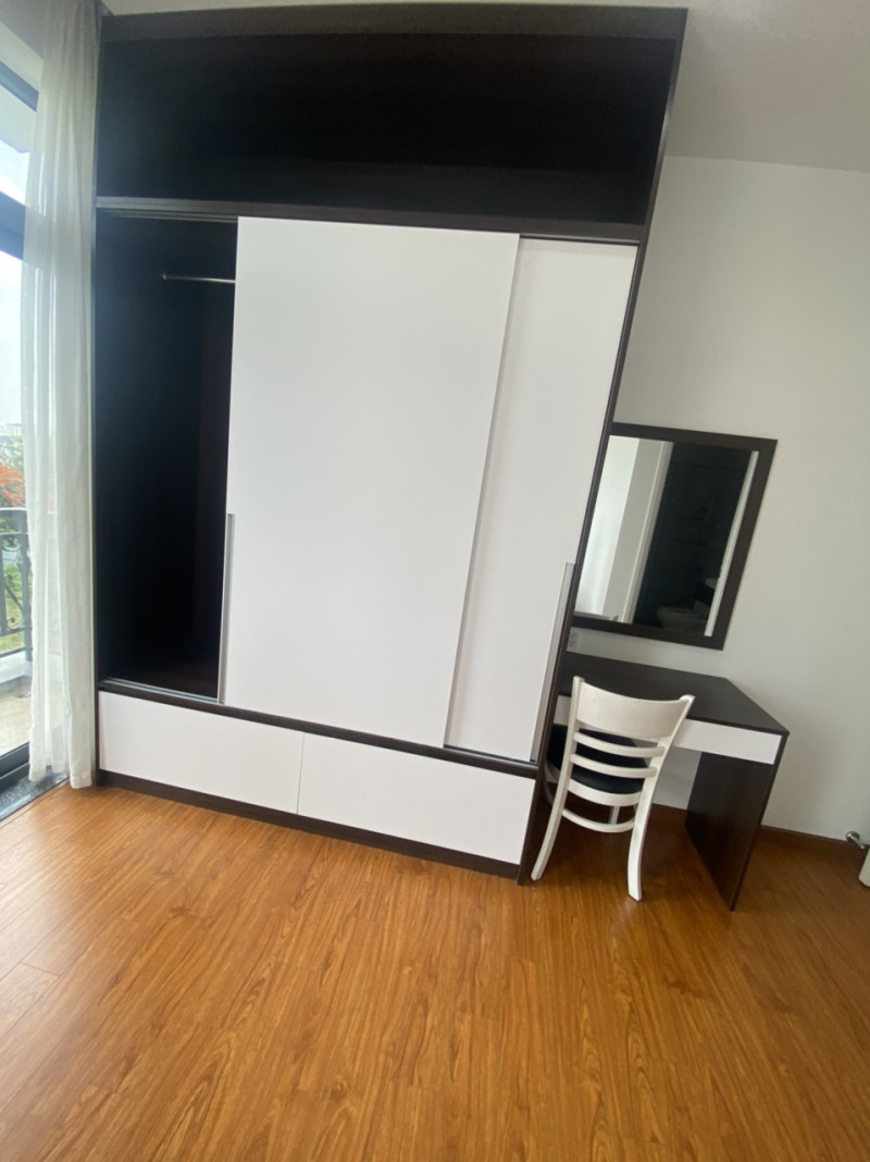 A Functional Two-Bedroom Apartment with Modern Comfort