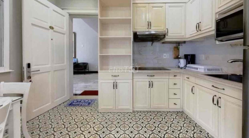 Two-Bedroom Apartment Featuring Harmonious Design Flow