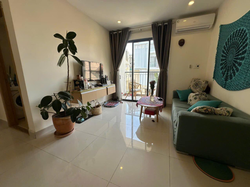 A Two-Bedroom Residence with Sophisticated Style