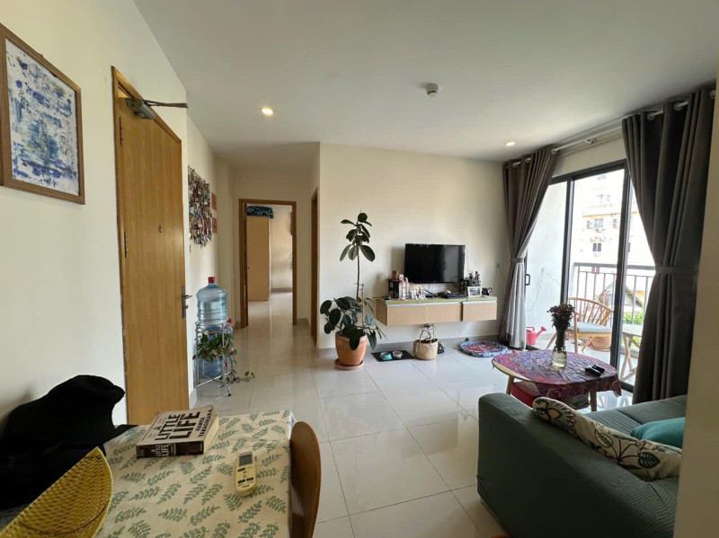 A Two-Bedroom Residence with Sophisticated Style