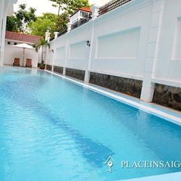 Two-Bedroom Residence with a Tranquil Atmosphere