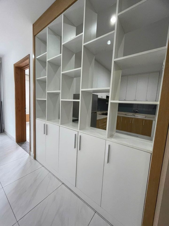 Two-Bedroom Residence with a Tranquil Atmosphere