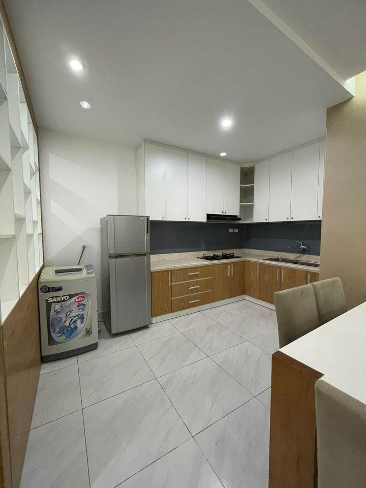 Two-Bedroom Residence with a Tranquil Atmosphere