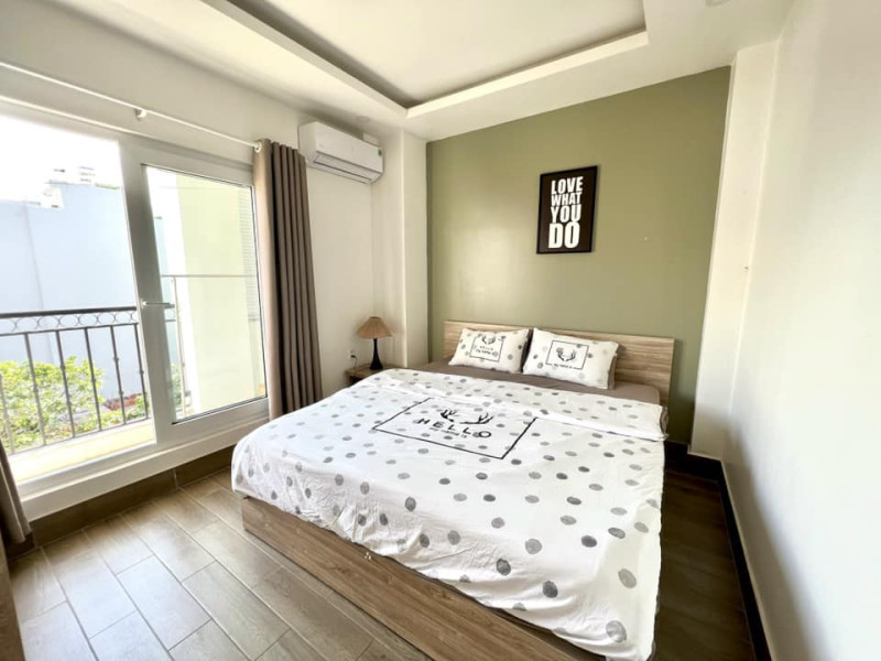 Two-Bedroom Home Designed for Refined Urban Life