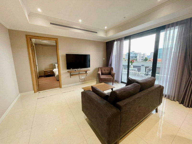 Penhouse -A Modern Two-Bedroom Apartment with Graceful Design