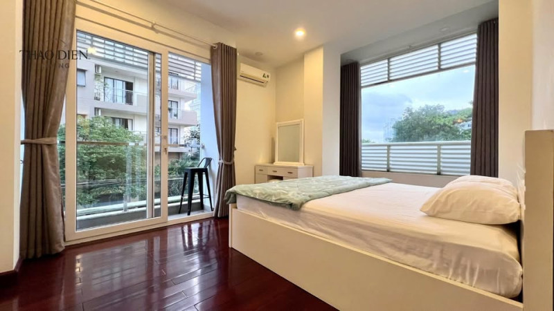 wo-Bedroom Residence with Timeless Style