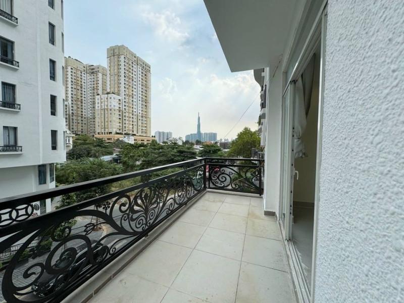 Contemporary 2-Bedroom Apartment in Thao Dien Area