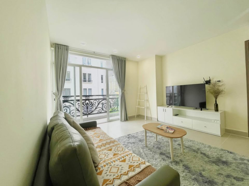 Contemporary 2-Bedroom Apartment in Thao Dien Area