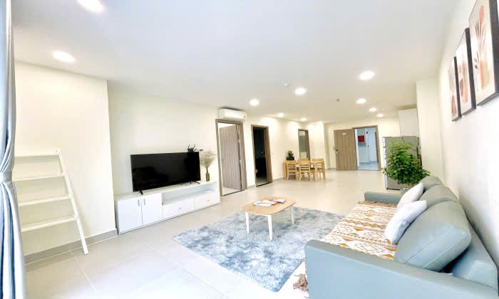 Contemporary 2-Bedroom Apartment in Thao Dien Area