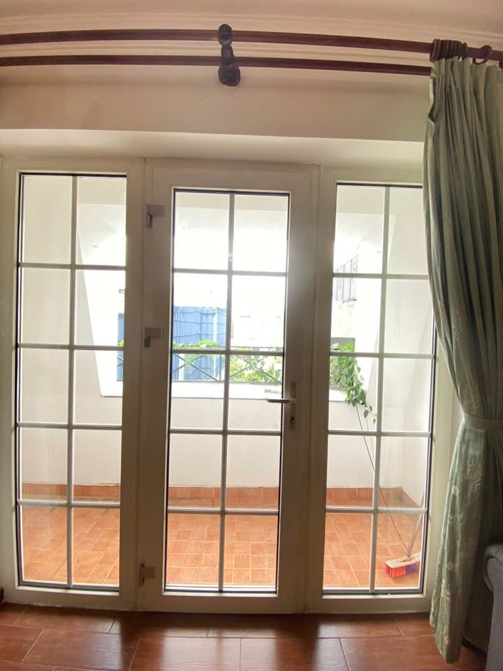 Two-Bedroom Apartment with Open Living Space in Thao Dien