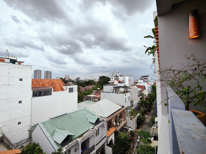 Two-Bedroom Apartment for Comfortable City Living in Thao Dien