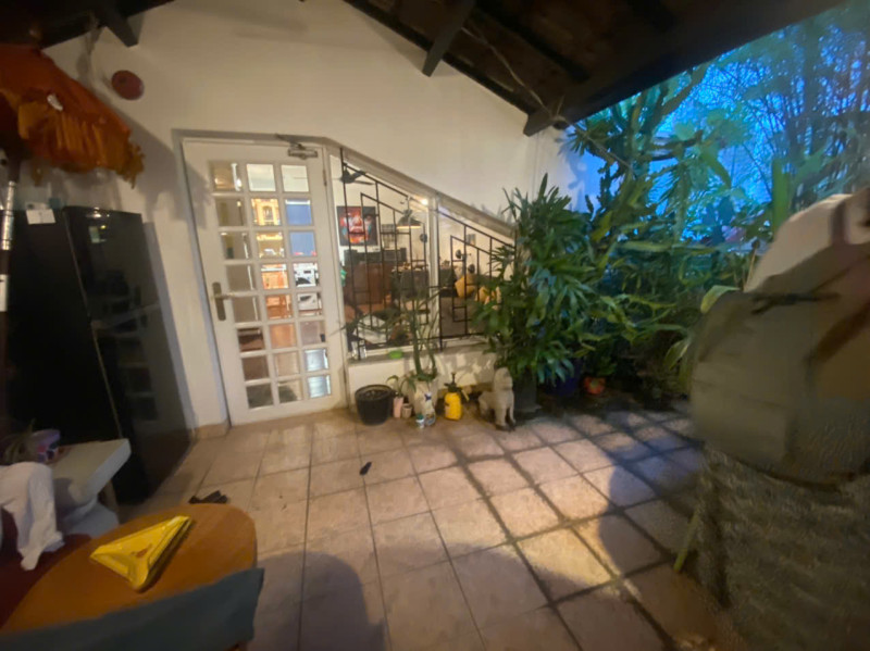 Penhouse -Two-Bedroom Home Designed for Refined Urban Life