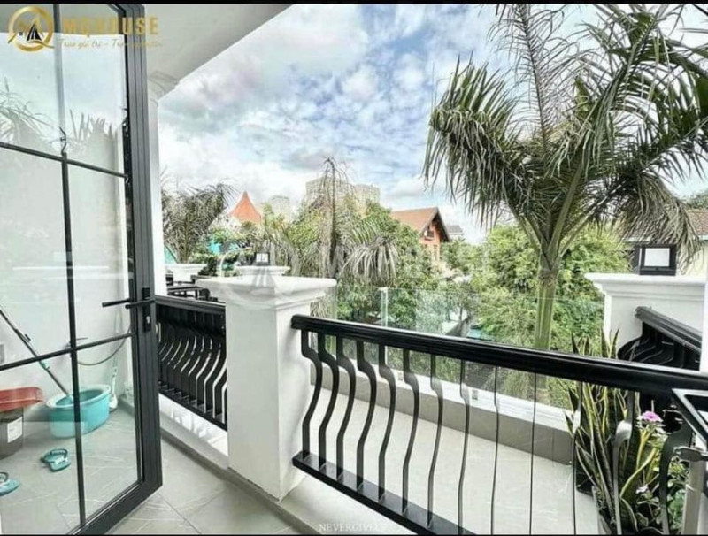 A Two-Bedroom Home with Understated Luxury